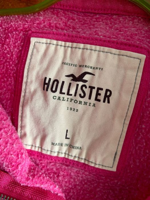 Różowa bluza na zamek