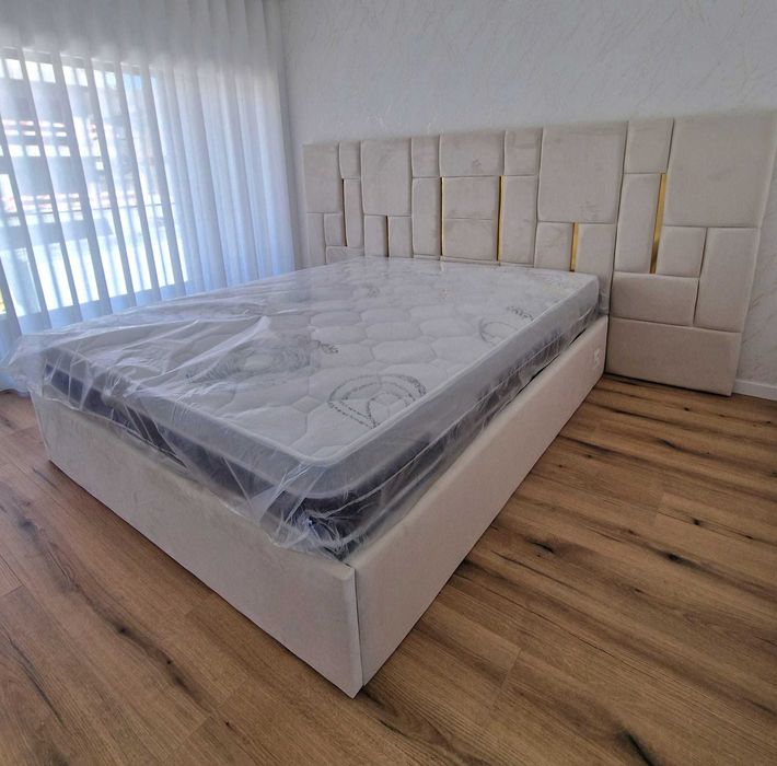 Camas de Casal Estofadas de Luxo 689€ Disp. em Várias Cores! 190x140m!