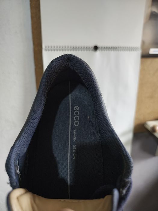 Buty skórzane Ecco. Rozmiar 43