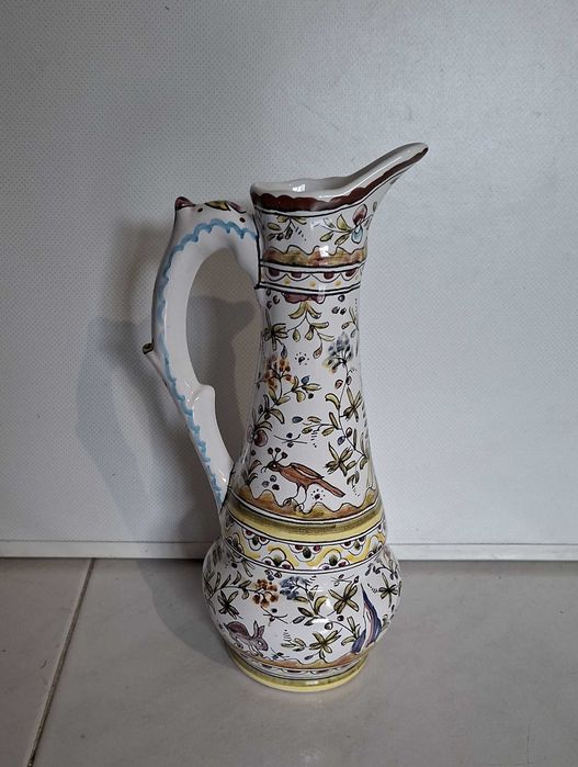 Jarro de Cerâmica Berardos Séc. XVII, pintado à mão