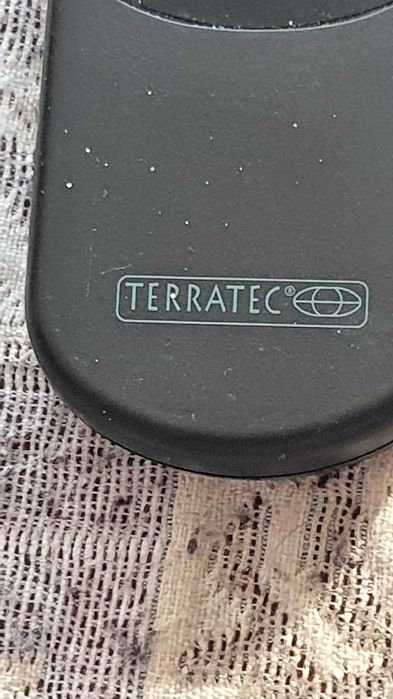 Пульт ДУ для комп. акустики TERRATEC в отличном состоянии.