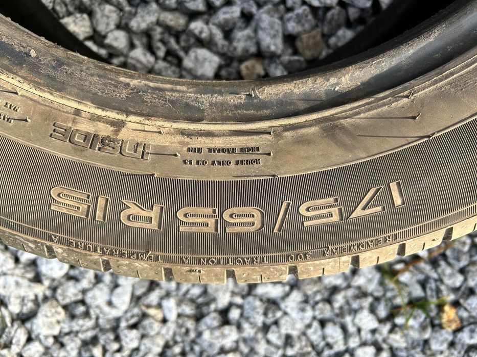 Opony letnie Nokian Tyres 175/65/15 super stan prawie jak nowe