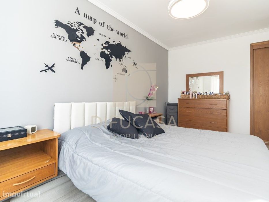 R363 Apartamento T3 1º Andar Amora