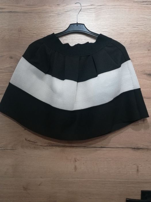 Spódnica czarno-biała rozmiar M/L