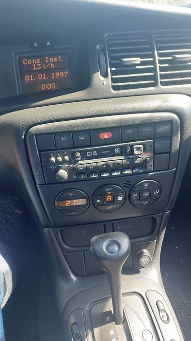 OPEL VECTRA-B 1.6i - Automático