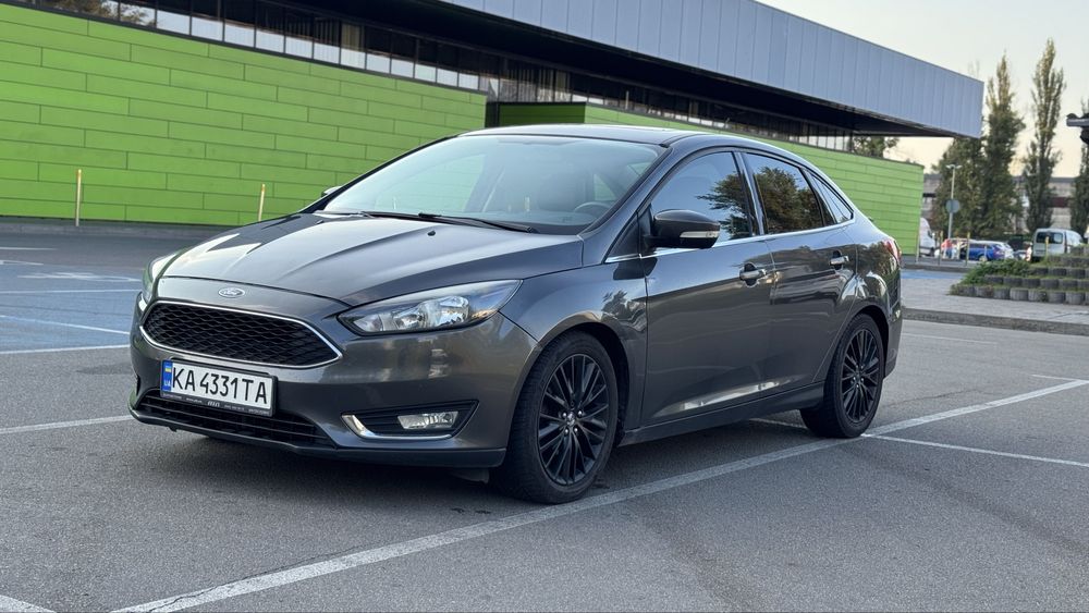 Ford Focus 2015 Titanium • 2.0 бензин • автомат