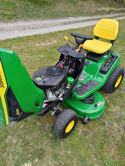 Traktorek  kosiarka John deere  s120 s130 s140
