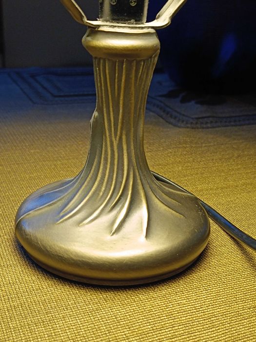 Lampa  ,,Tiffany"   kwiaty