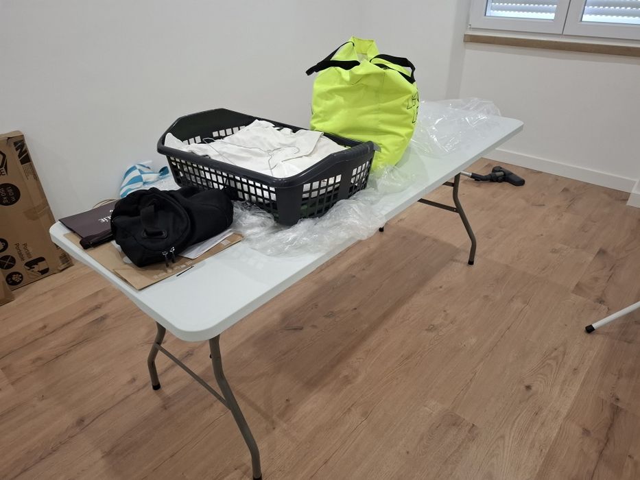 Mesa dobrável portátil