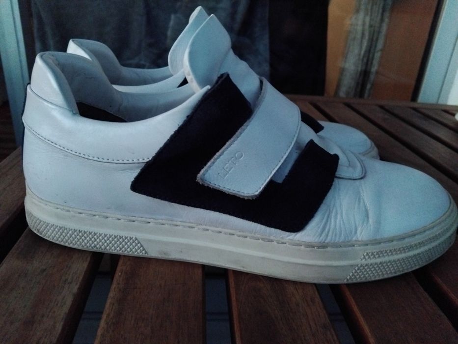 Sapatilhas leto bom estado