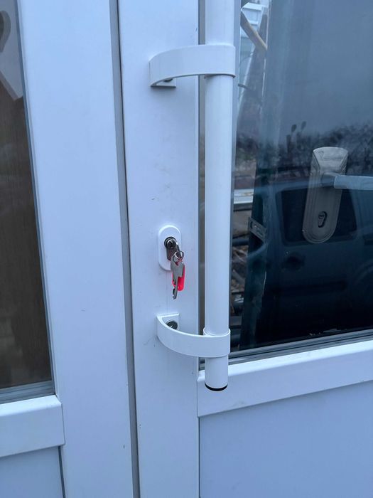 Идеальная ходная двойная металлопластиковая дверь 2500*1270