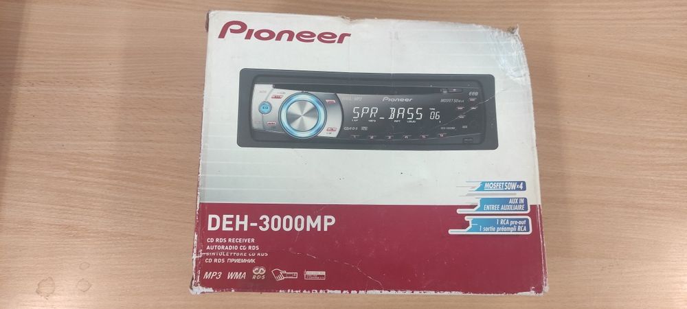 Radio samochodowe Pioneer DEH-3000MP w super stanie