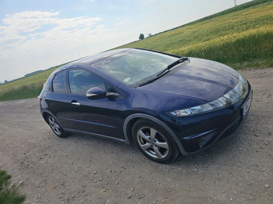 Honda Civic Honda Civic VIII UFO 1.8 i-VTEC – zadbana, bez wkładu finansowego