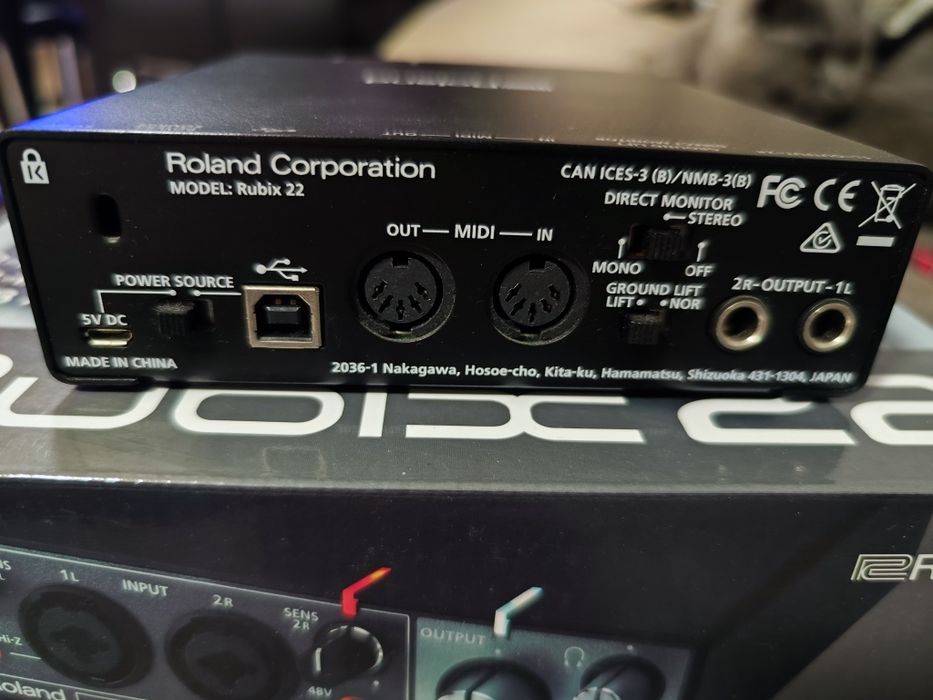 Roland Rubix22 – Interface de Áudio USB 2 In / 2 Out – Como Nova