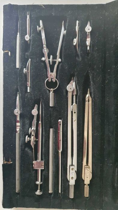 Conjunto/Estojo Vintage de Instrumentos de Desenho Completo Usado