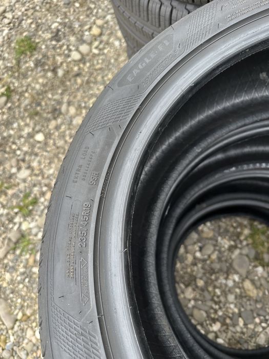 235/45/19 Good Year Eagle F1 Asymetric 5