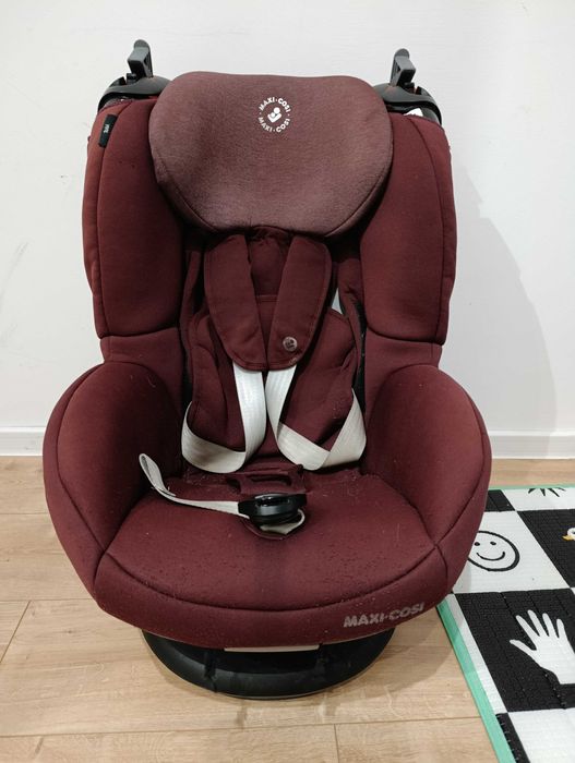 Fotelik samochodowy Maxi-Cosi Tobi Authentic Red 9-18Kg.