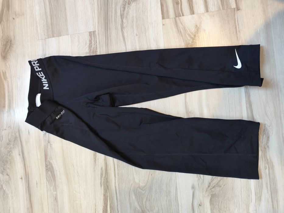 Czarne legginsy Nike Pro Dri-FIT