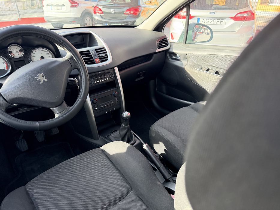 Pegueot 207 *Ler descricao  *