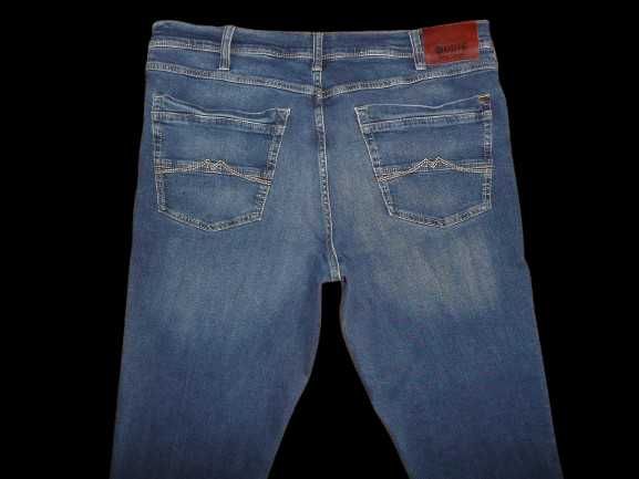 Spodnie dżinsy Mustang W40/L32=51,5/107cm Washington jeansy