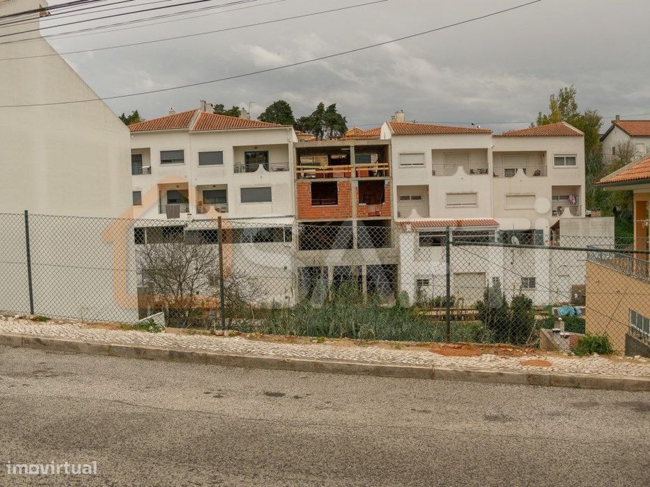 Terreno em Vialonga
