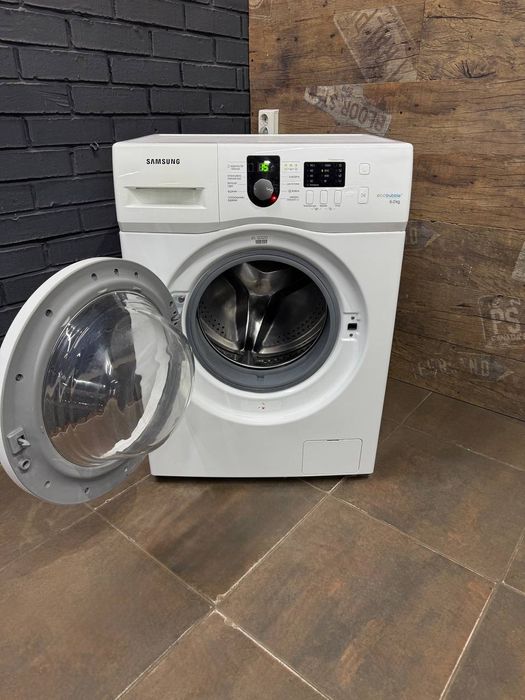 Пральна/стиральная машина Samsung WF1602WRK, вузька