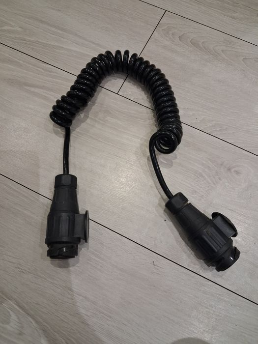 Przewód spiralny do przyczepy