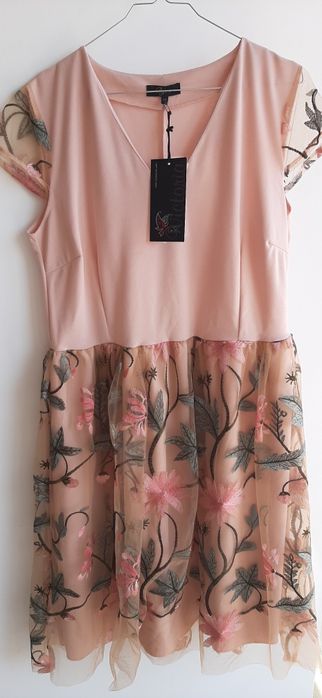 Vestido rosa cerimónia com renda NOVO