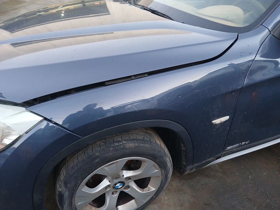 Guarda-lamas esquerdo BMW X1 (E84)