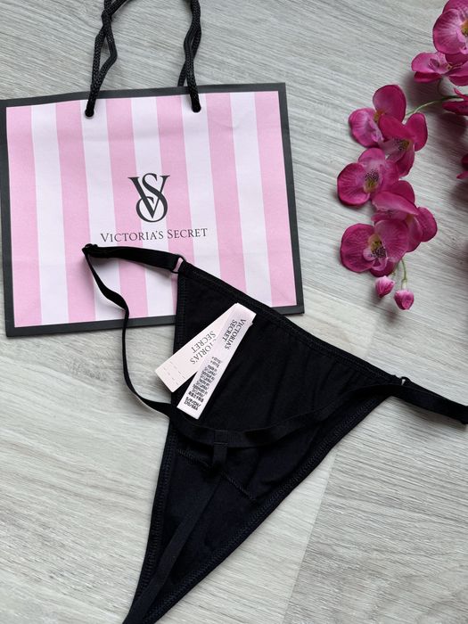 Czarne stringi cekinowe błyszczące Victoria’s Secret