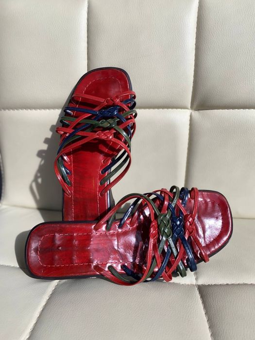 Туфли, босоножки женские