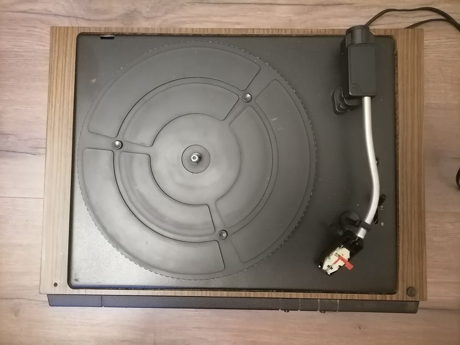 Gramofon Unitra Emanuel G-902 fs