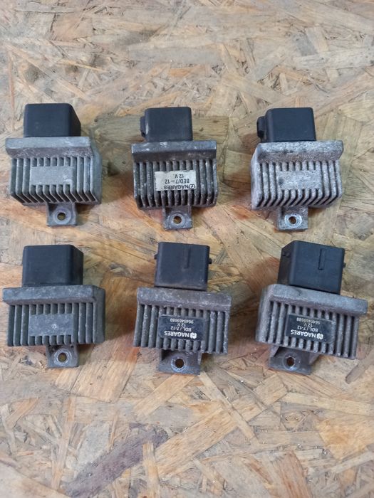 Реле свічок накалювання накала реле на Рено Меган. Сценик . Кенго