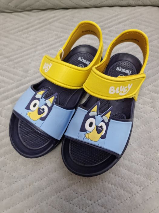 Sandałki Bluey..