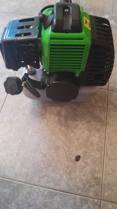 Máquina roçadora 52CC