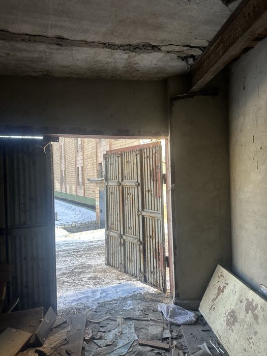 Пропонуємо до продажу Капітальний  Гараж в Центальній частині міста