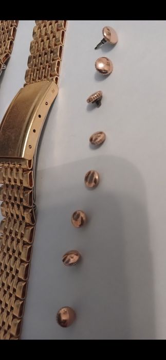 1Запчасти для часовщика.