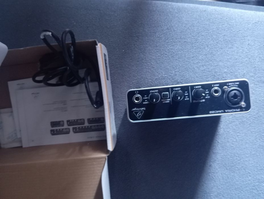 Interfejs Behringer uphoripa umc22
