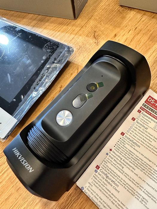 Комплект відеодомофонії Hikvision DS-KH6320-WTE1 + панель DS-KB8113