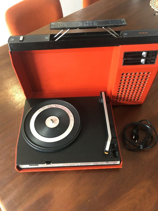 Gira-discos philips vintage portatil