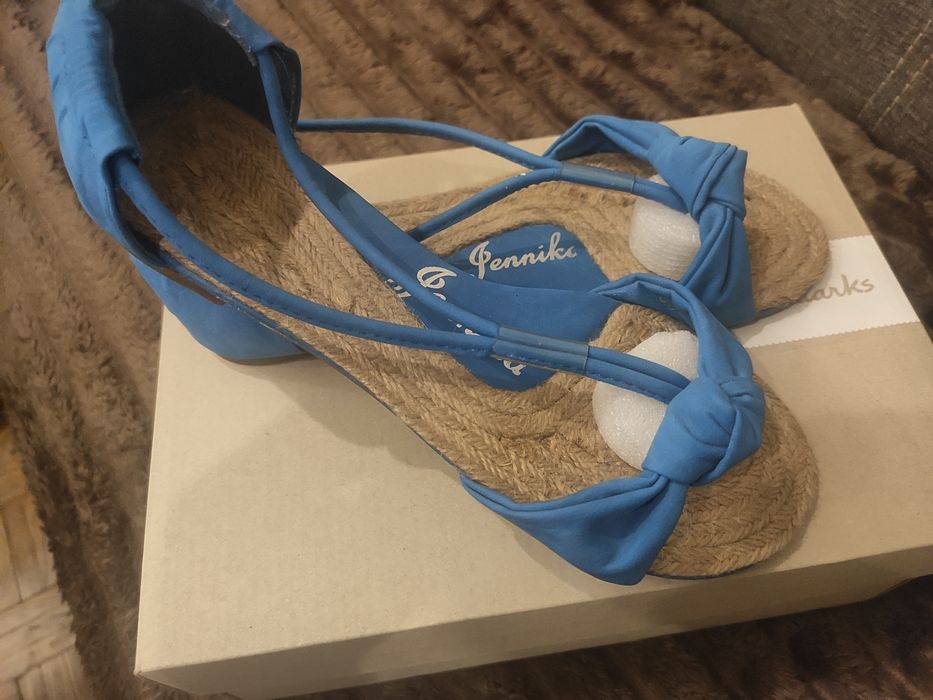 Sprzedam buty letnie