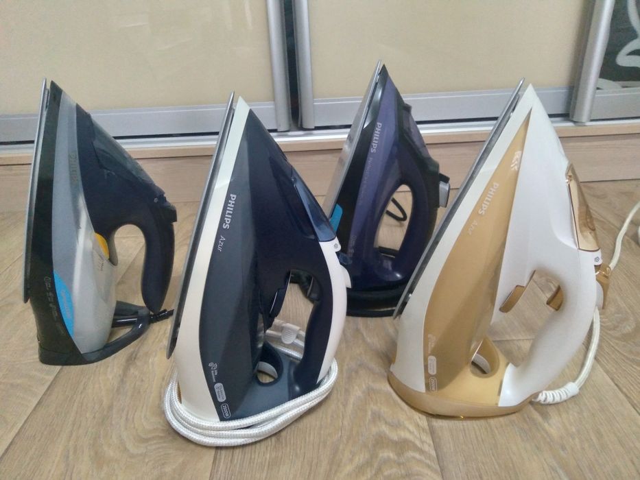 Фірмові праски Philips Azur 3200W.