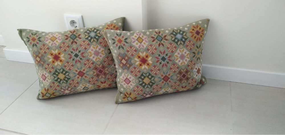 Conjunto 2 Almofadas Ikea