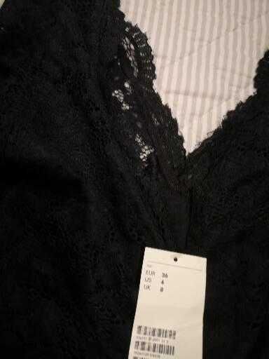 Vestido preto da H&M NOVO