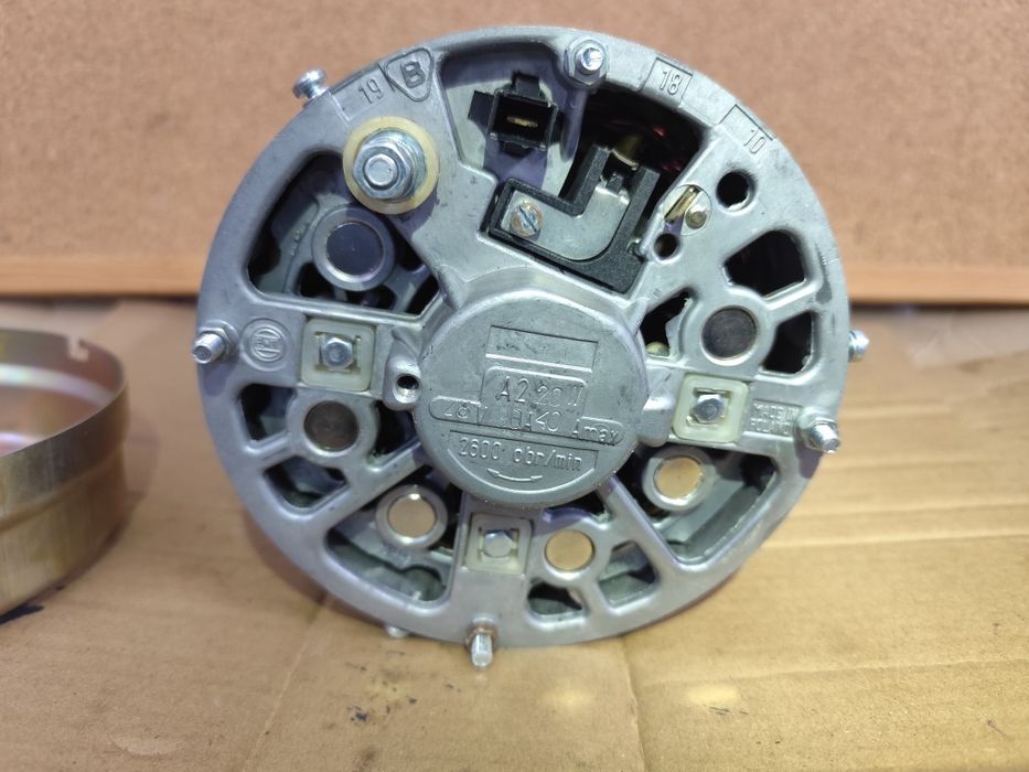 Alternator star 28V