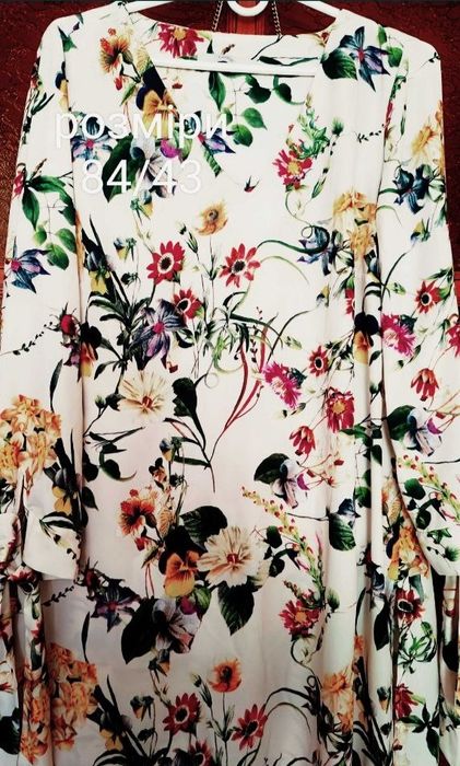 Жіноча довга блуза