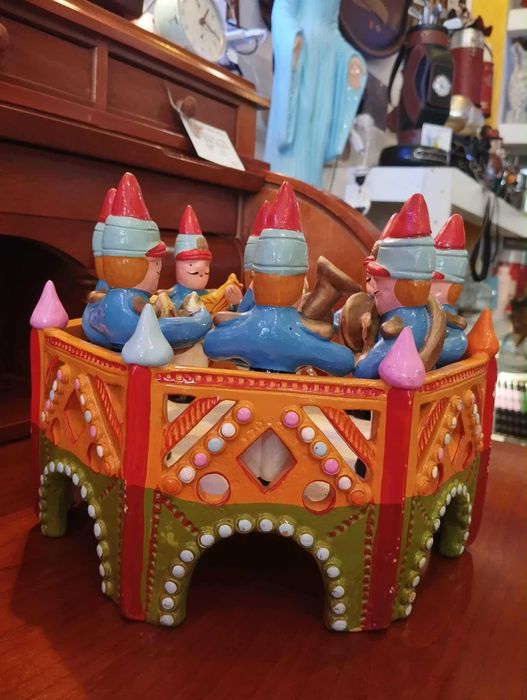 Coreto com Banda de Musica ( Artesã Rosa Baraça )