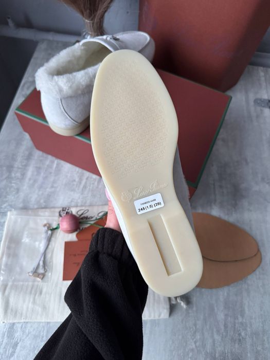 Лофери loro piana , лоро піана з хутром . Висока якість . 25 см !