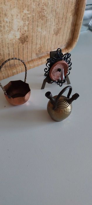 Miniaturas utensílios antigos para colecionadores