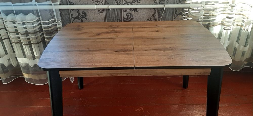 Кухонний стол новий